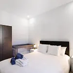 Skipper House